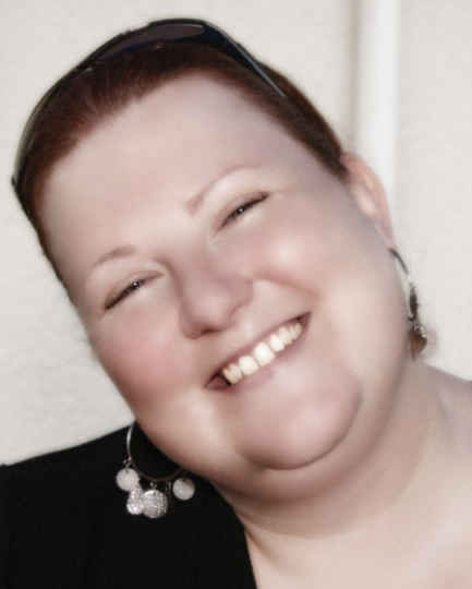 Gina headshot